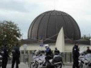 Strasbourg Mosque Welcomes French Tours